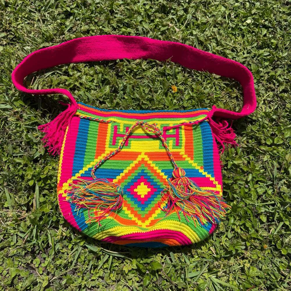 Authentic Colombian Wayuu Mochila Handwoven Crochet Crossbody Bucket Bag